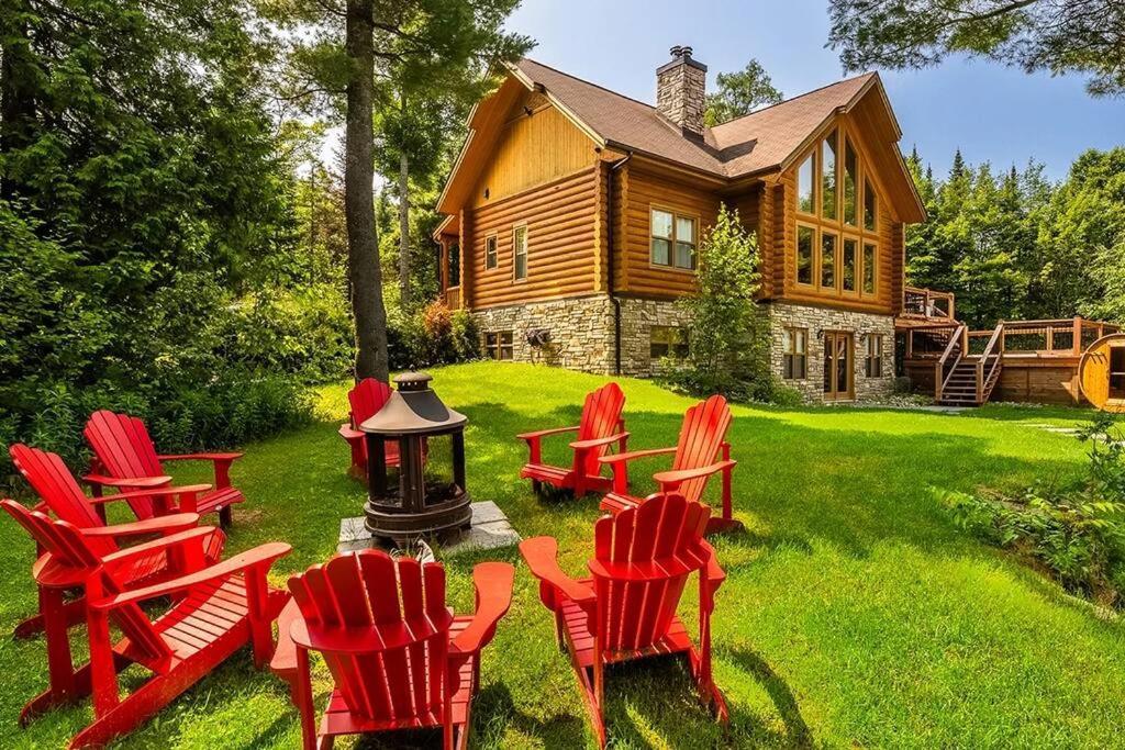 Chalet Red Deer Spa At Fiddler Lake Mille-Isles Zewnętrze zdjęcie